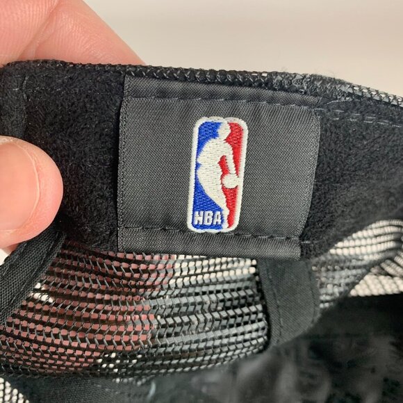 Phoenix Suns NBA New Era Black Label 9Twenty Relaxed Fit Strapback Trucker Hat - Picture 6 of 6